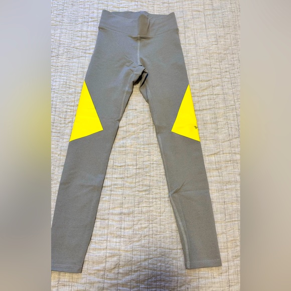 Heroine Sport Leggings - Picture 1 of 2